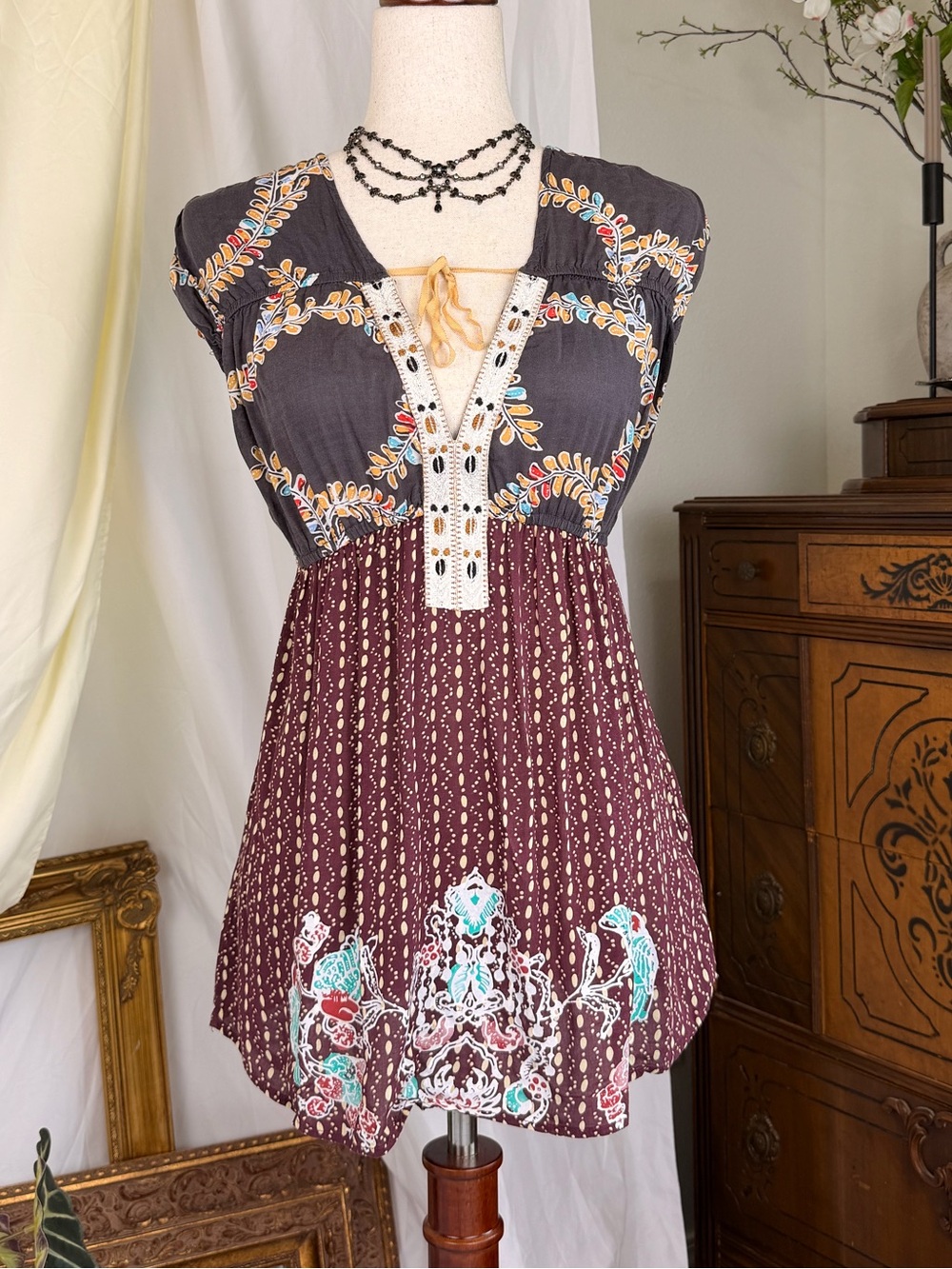 Free People Tunic Boho Embroidered Top in Charcoal & Burgundy Summer Y2K Chic